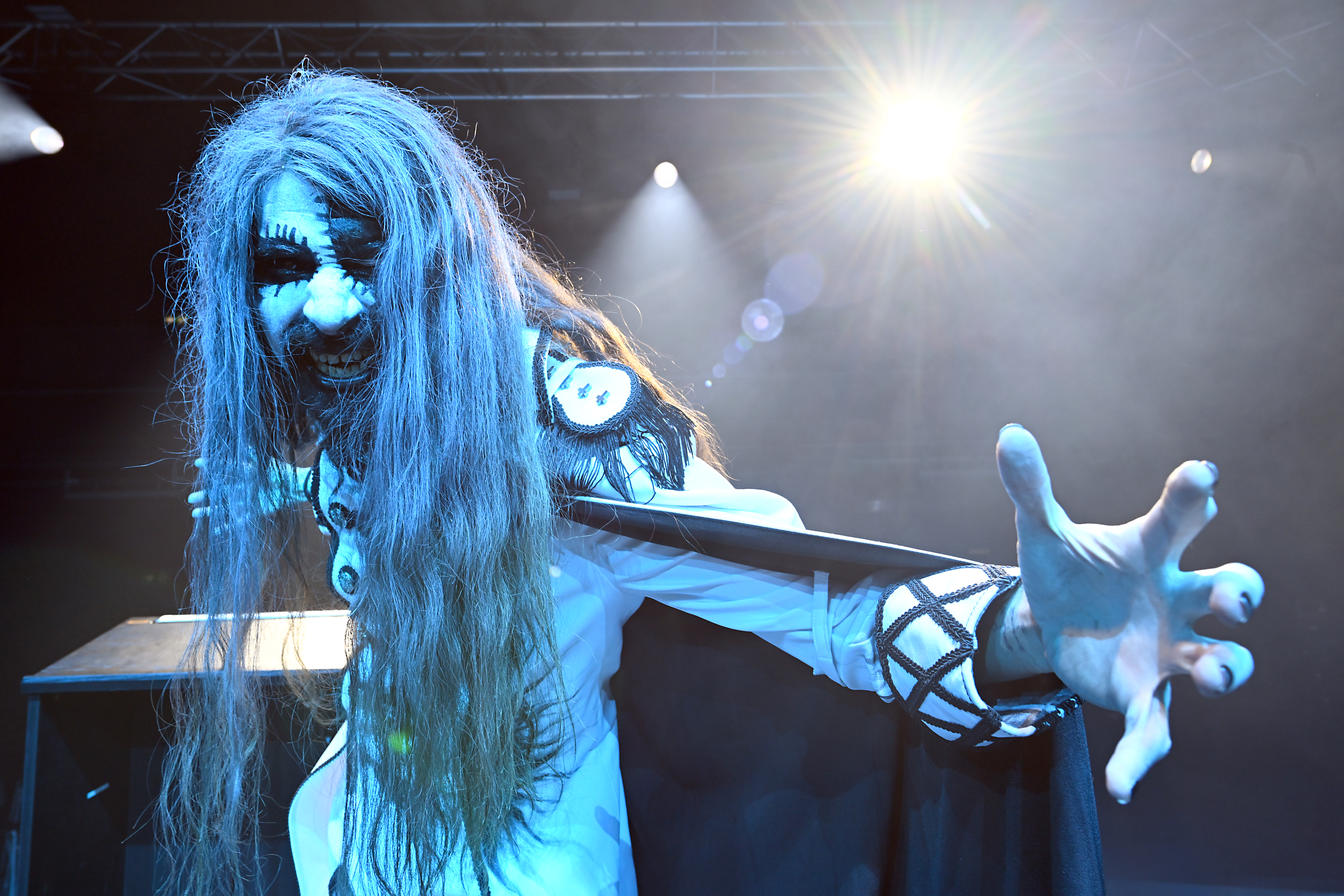 DarkFlow live, lumière et tension théâtrale